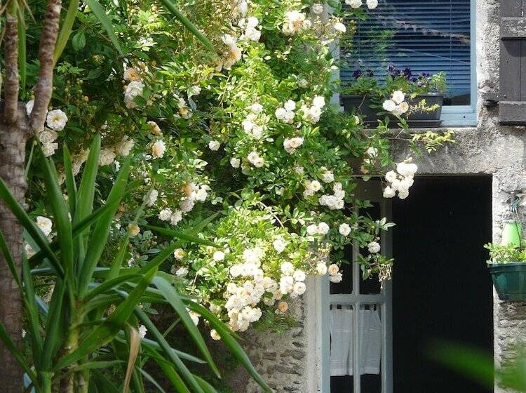 ペンション Topaze