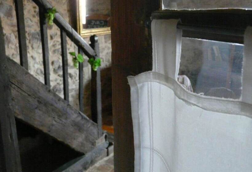 ペンション Topaze