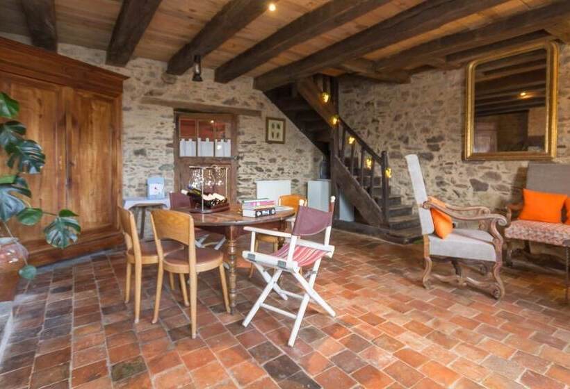 ペンション Topaze