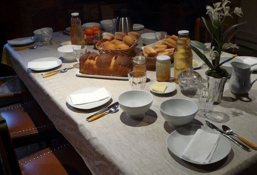 ペンション Topaze