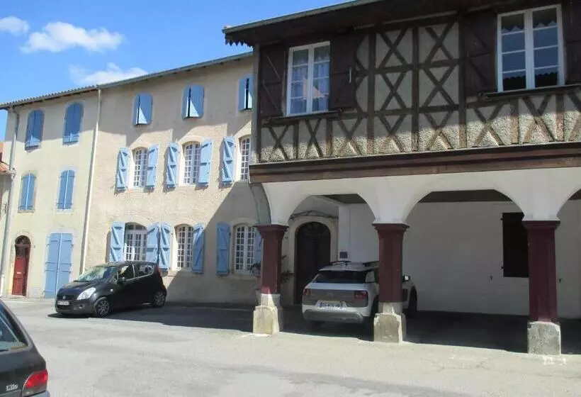 Aamiaismajoitus (B&B) Le Clos De La Bastide