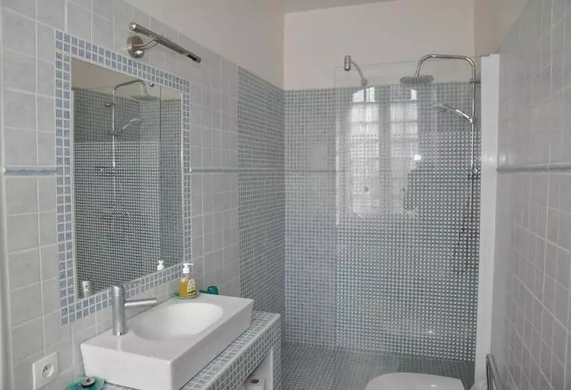 Aamiaismajoitus (B&B) Le Clos De La Bastide