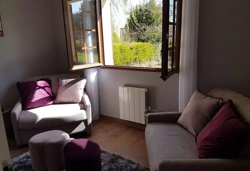 Aamiaismajoitus (B&B) Le Clos Magedon