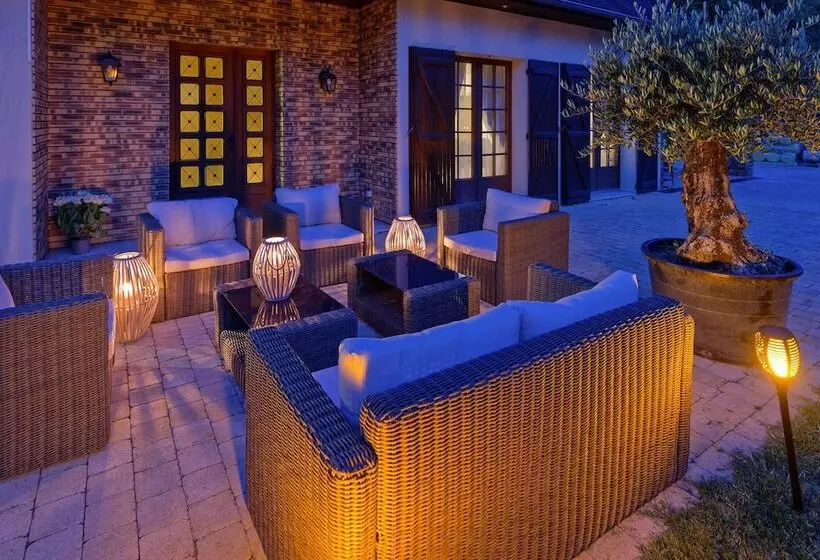 Aamiaismajoitus (B&B) Le Clos Magedon