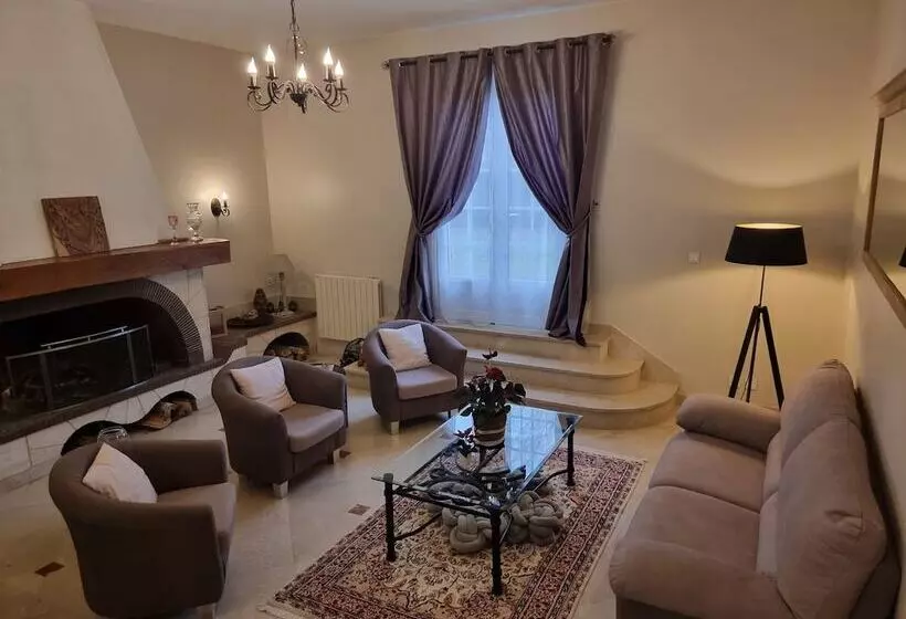 Aamiaismajoitus (B&B) Le Clos Magedon