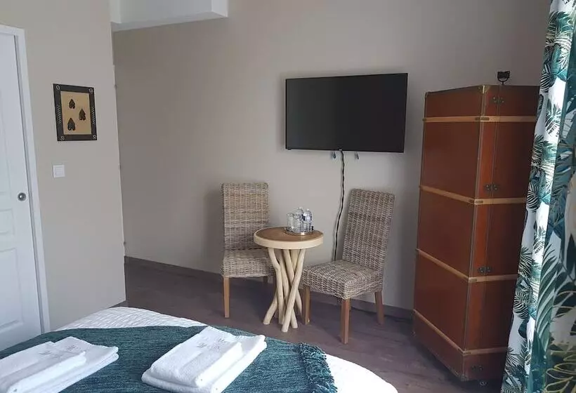 Aamiaismajoitus (B&B) Le Clos Magedon