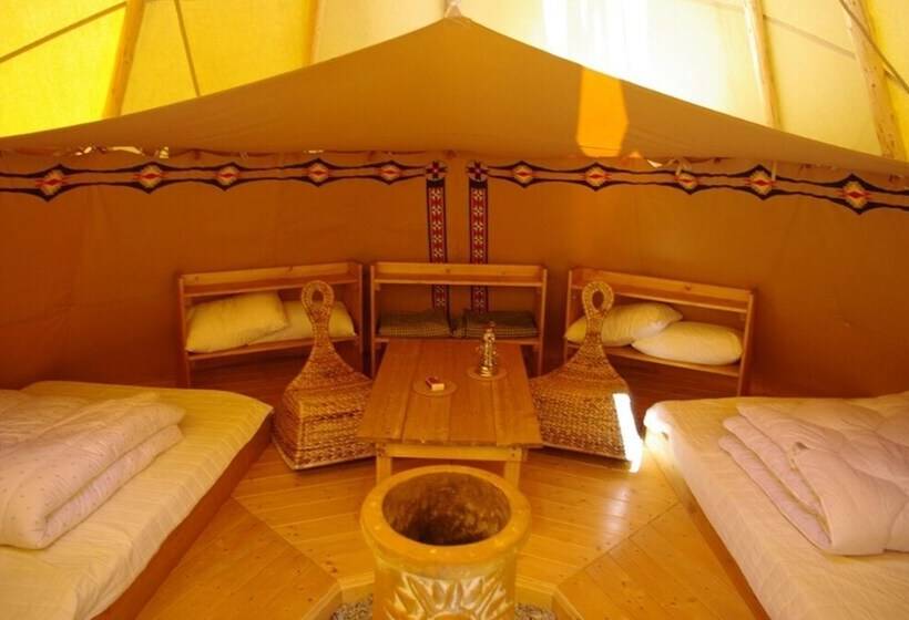 ベッドアンドブレックファースト Yourtes De Montagnes Insolites