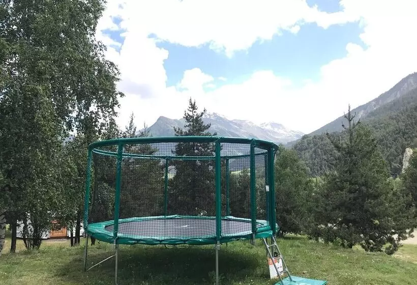 Aamiaismajoitus (B&B) Yourtes De Montagnes Insolites