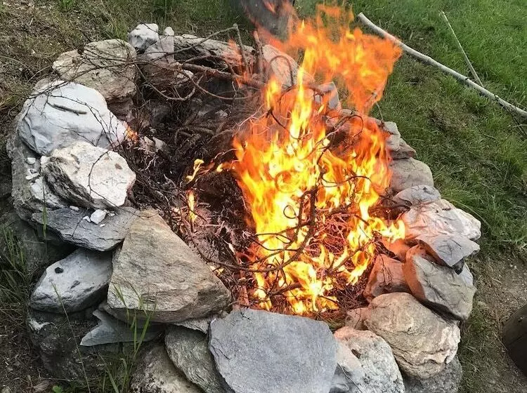 Aamiaismajoitus (B&B) Yourtes De Montagnes Insolites