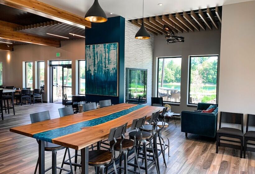 فندق The Independence