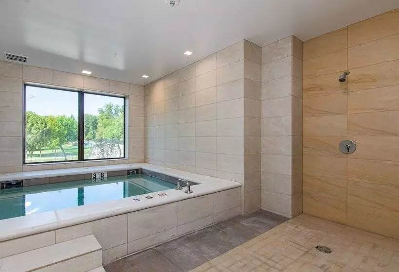 Hotelli The Independence