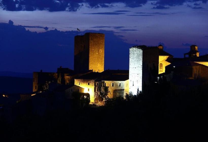 بنسيون Château De Montréal