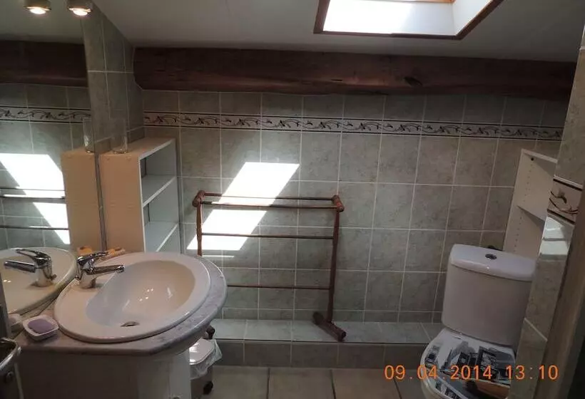 ペンション Château De Montréal