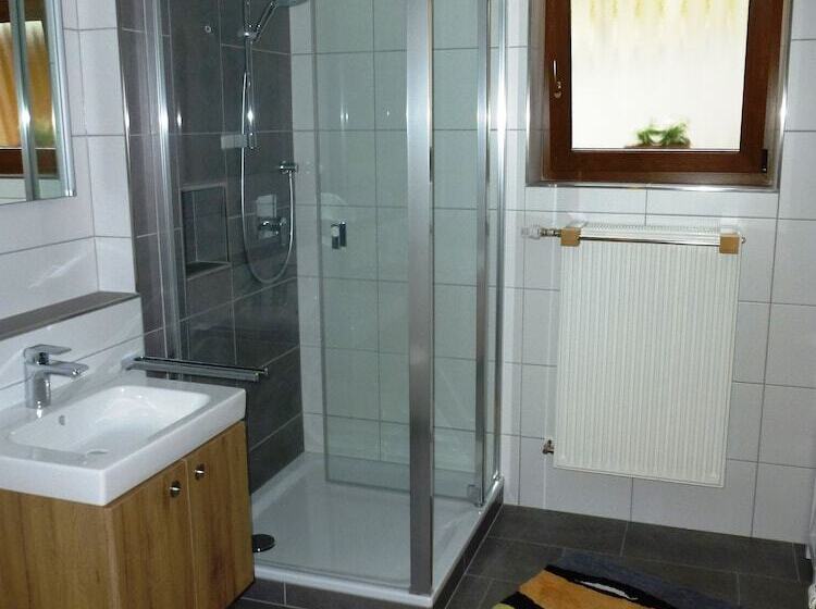 Abseits Vom Lärm Und Verkehr