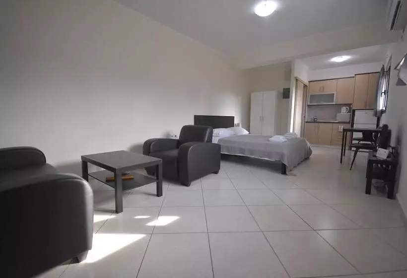 Avr Deluxe Suites 4 Airport Free Shuttle