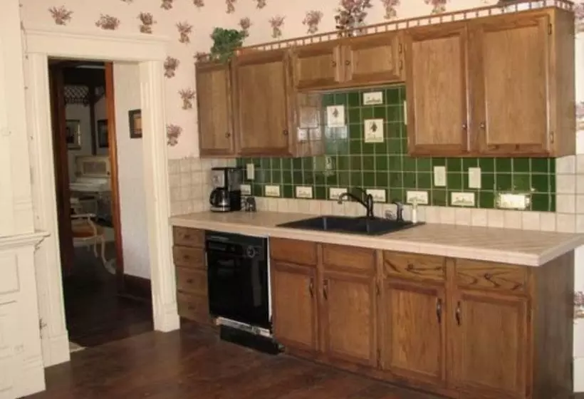 Aamiaismajoitus (B&B) Historic Philip Houston House