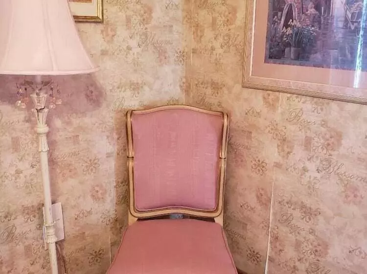 Aamiaismajoitus (B&B) Historic Philip Houston House