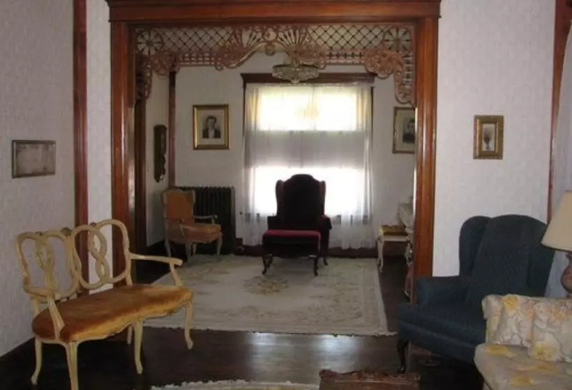 Aamiaismajoitus (B&B) Historic Philip Houston House