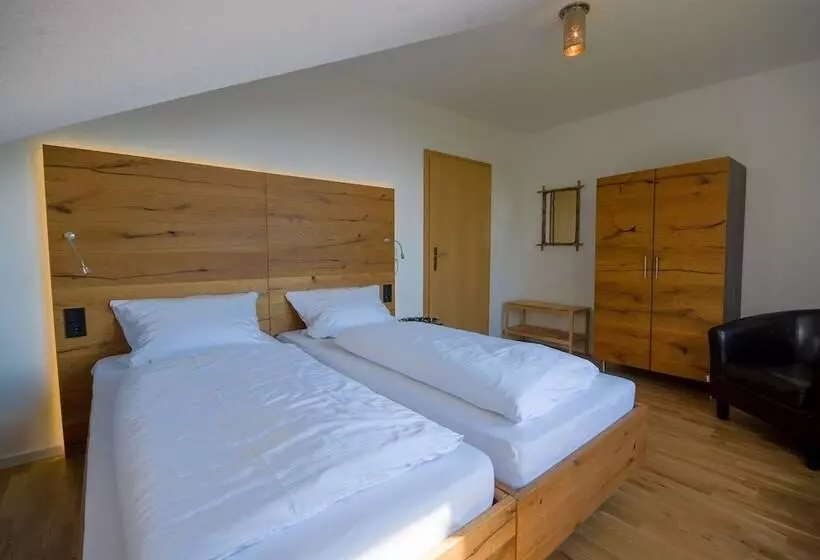 Das Nest Am Wohrenberg