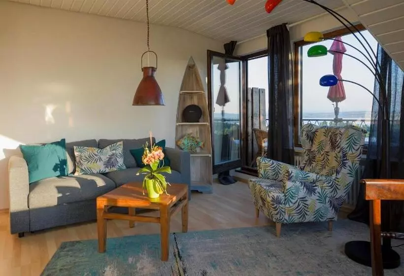 Das Nest Am Wohrenberg