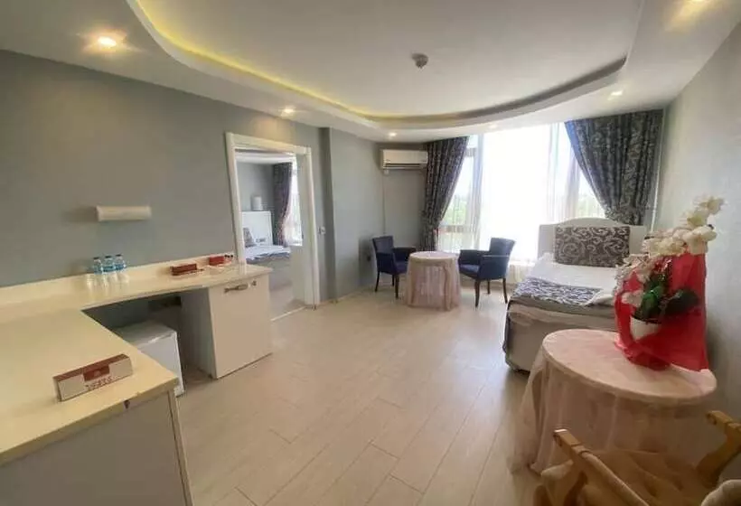 Firuze Beyaz Saray Otel