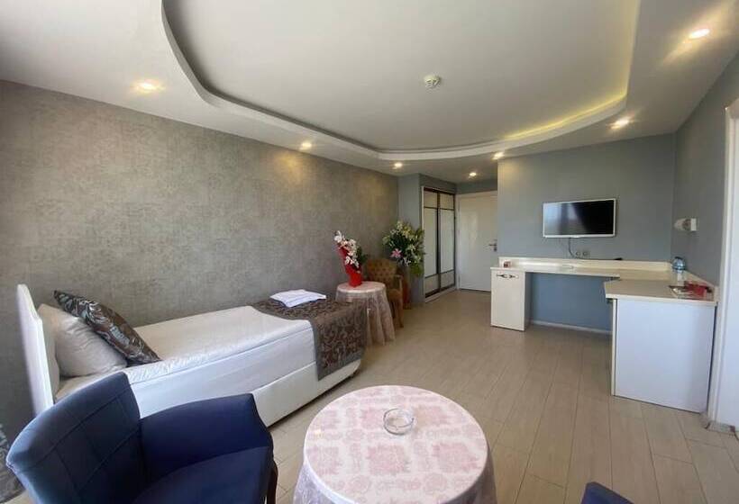 Firuze Beyaz Saray Otel