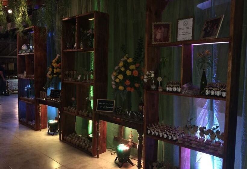 簡易ホテル Pousada Flor Da Bahia