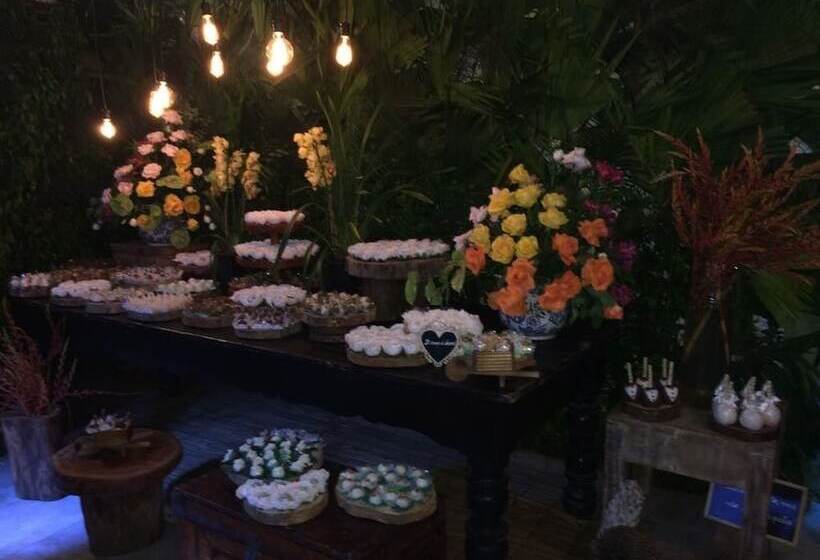 簡易ホテル Pousada Flor Da Bahia