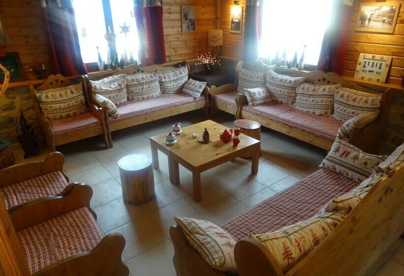 Отель Hôtel Du Col De La Machine