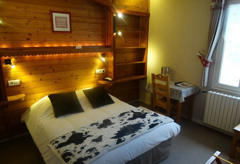 Отель Hôtel Du Col De La Machine