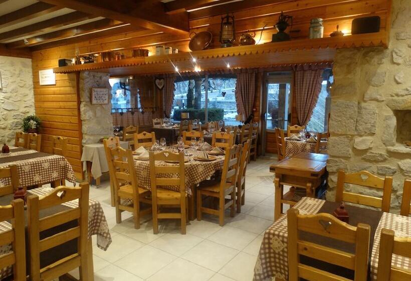 Отель Hôtel Du Col De La Machine