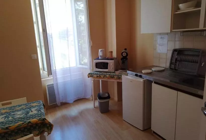 ホテル Le Moderne Veynes   Location D Appartements à La Nuitée