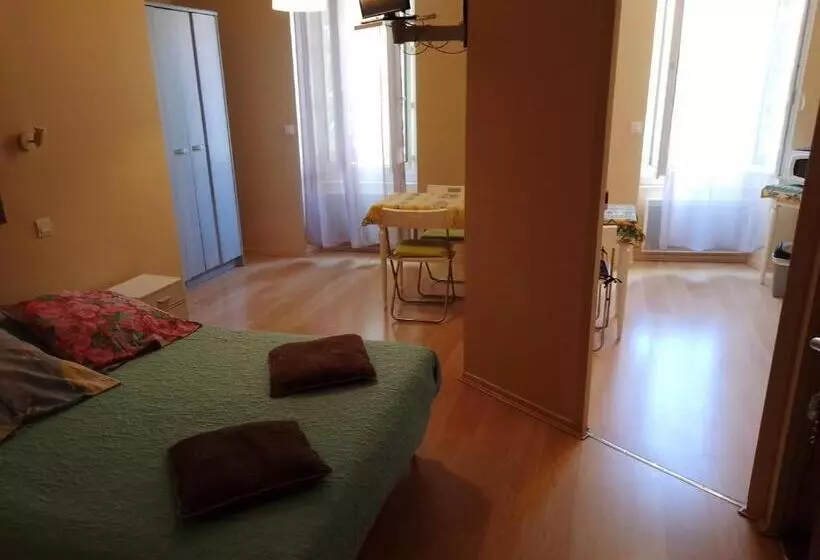 ホテル Le Moderne Veynes   Location D Appartements à La Nuitée