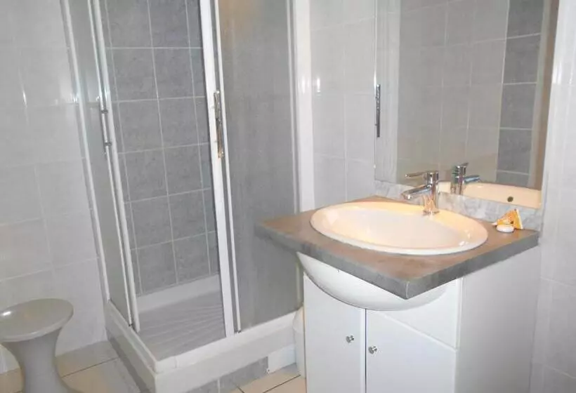 ホテル Le Moderne Veynes   Location D Appartements à La Nuitée