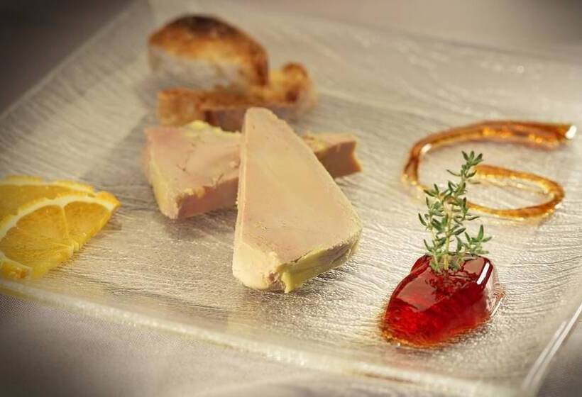 Отель Le Galoubin