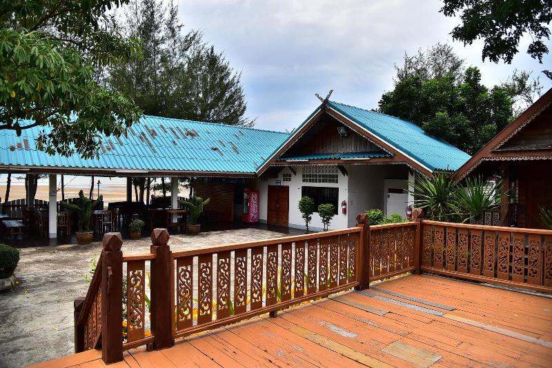 هتل Little Home Beach