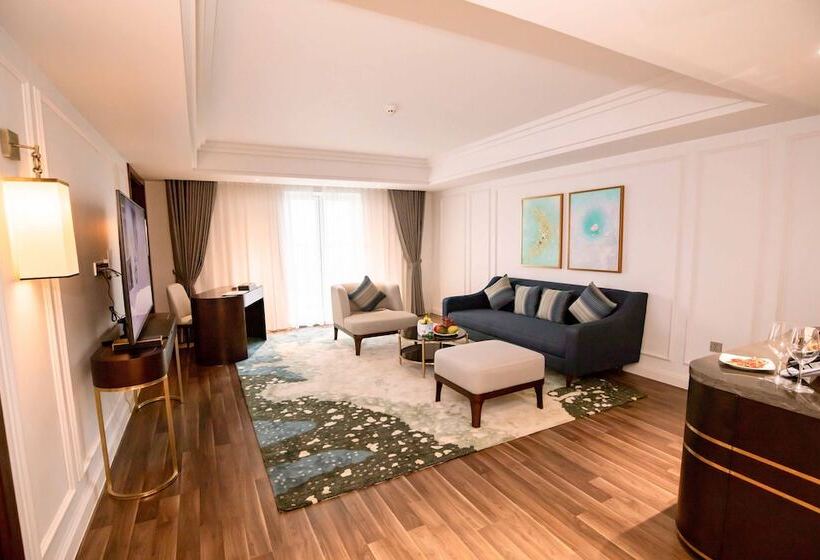 هتل Nam Cuong Nam Dinh