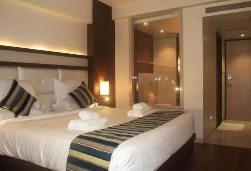 Vatika Hotel & Banquets