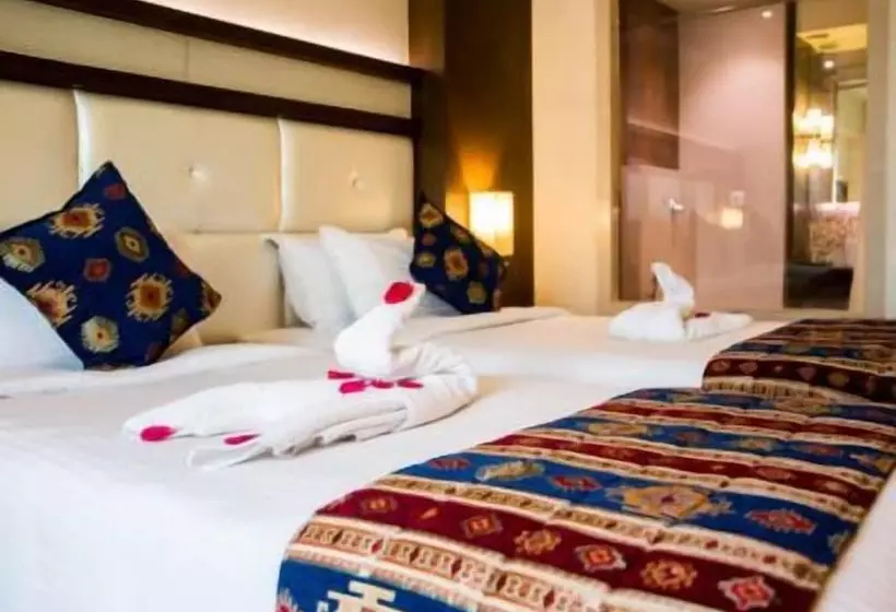 Vatika Hotel & Banquets