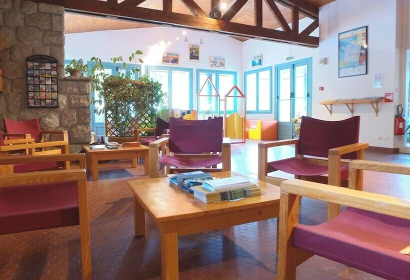 ホテル Vvf Haute Dordogne, Neuvic Plage