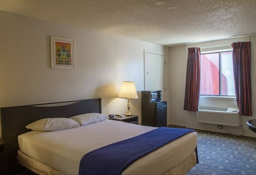 فندق على الطريق Hopi Cultural Center