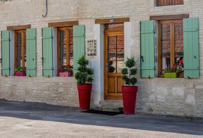 بنسيون Aupres Du Chateau