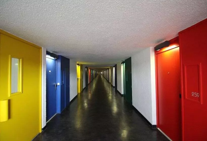 Majatalo Homestay Le Corbusier 5 Ieme Rue