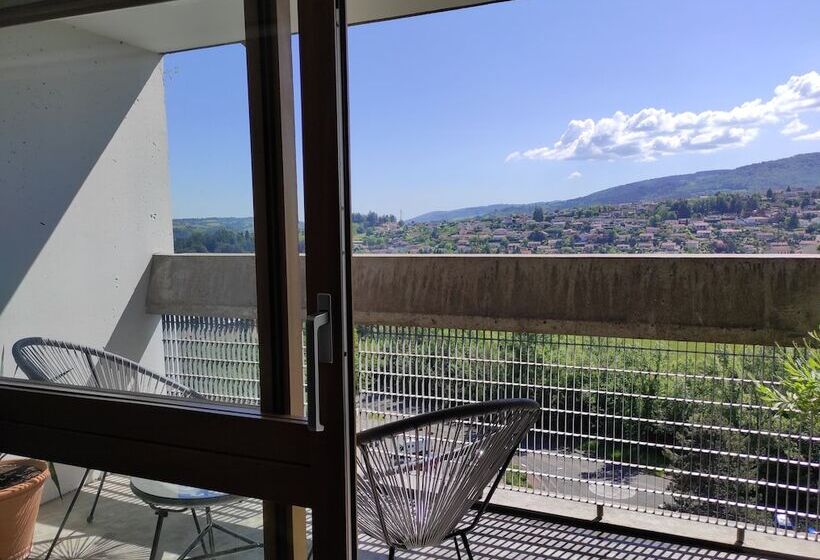 פנסיון Homestay Le Corbusier 5 Ieme Rue