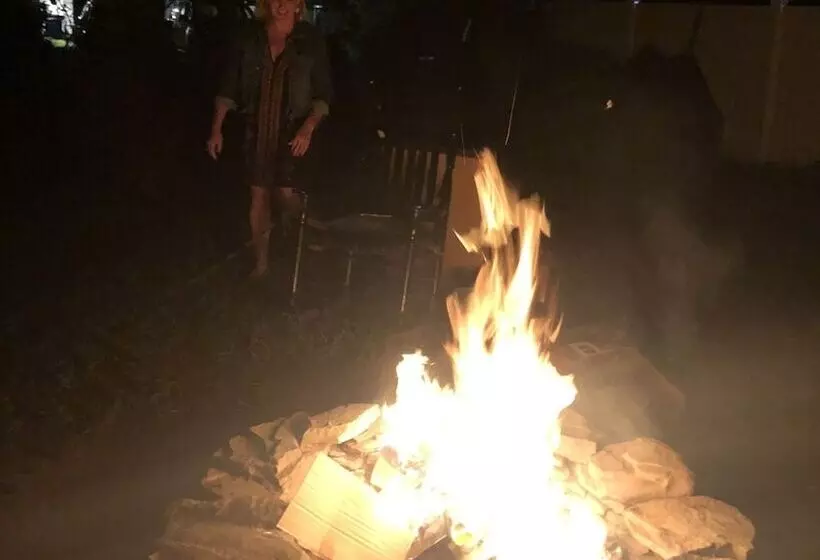 ペンション Moonriver Inn