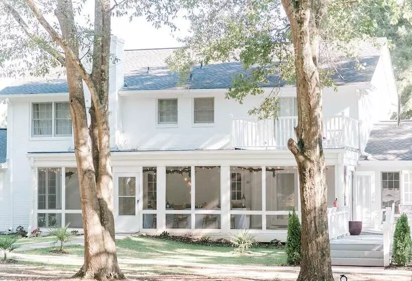 Aamiaismajoitus (B&B) Georgia Palms & Gardens