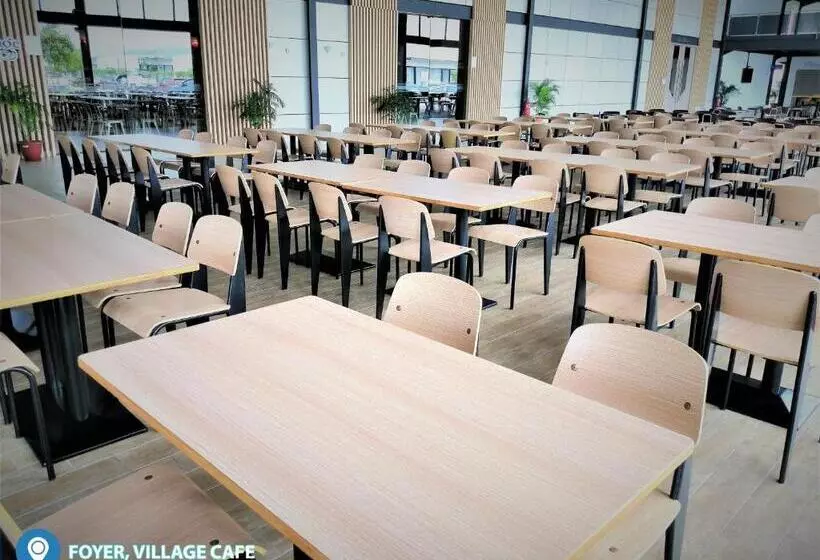 Hotelli Desa Selatan Resort