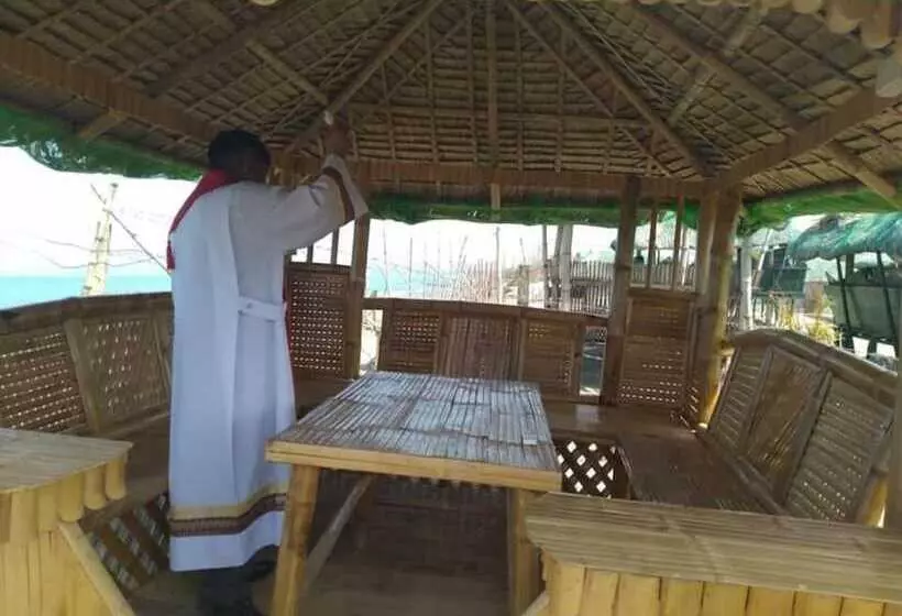 ホテル Lbmfi Beach Resort