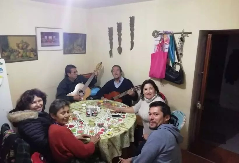 ペンション Casona Buenavista Andahuaylillas
