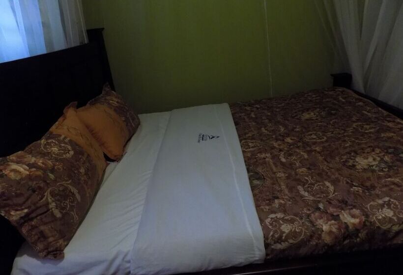 پانسیون Elegant Motel